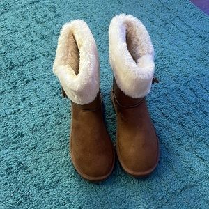 Apres boots (size 10)